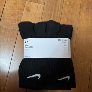 Nike Everyday Black Socks